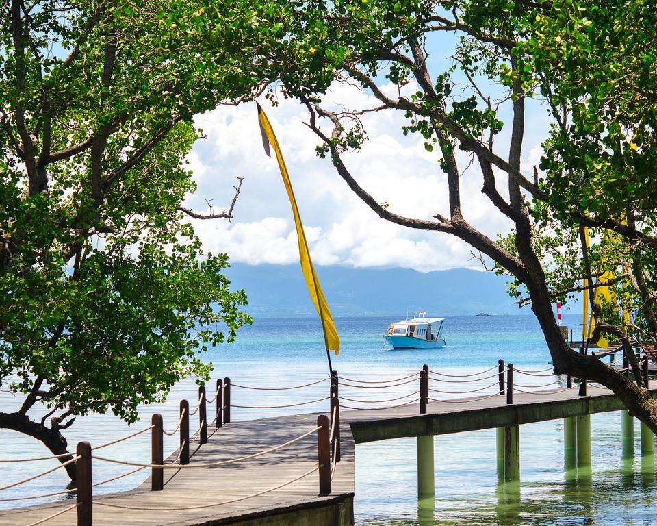 Bunaken Oasis Dive Resort And Spa Ngoại thất bức ảnh